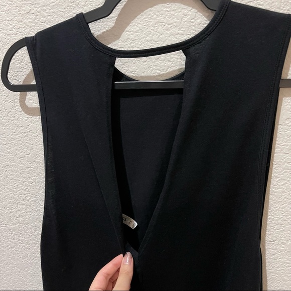 Fabletics workout top - Picture 2 of 4